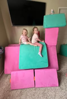 Nugget Spaceship, Nugget Couch Stage, Nugget Movie Night, Nugget Couch Ideas Two, 2 Nugget Couch Configurations, Kid Forts, Nugget Fort, Joey Builds, Couch Configuration