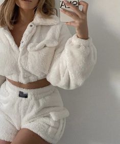 Looks Pinterest, Cute Sleepwear, Cute Comfy Outfits, Cozy Outfit, Teen Fashion Outfits, Comfy Outfits, Cute Casual Outfits, Teen Fashion, Look Fashion