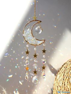 OrcaJump - 1 Piece Moon-Shaped Wall Decoration Crystal Suncatchers Diy, Moon Suncatcher, Stile Boho Chic, Moon Decor, Rainbow Maker, Crystal Prisms, Crystal Suncatchers, Moon Shapes, Cute Room Decor