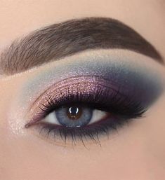 Eye Makeup Trends, Teal Eyeshadow, Eye Makeup Looks, Dramatic Eye Makeup, Purple And Teal