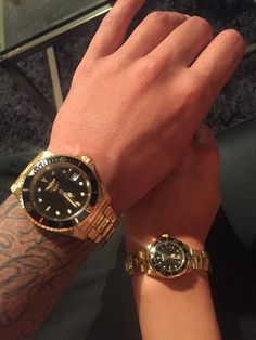 His and hers Invicta Subaqua Pro Diver His And Hers Watches Couple, Matching Rolex Watches Couple, His And Hers Rolex Watches, His And Hers Rolex, His And Hers Watches, Matching Jewelry For Couples, Matching Watches, Ken Ryuguji, Rich Couple