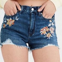 Darkwash Denim Flower Embroidery Detail Style: Mom Shorts Size 8 New With Tags Embroidered High Rise Blue Bottoms, Blue Cutoff Jean Shorts With Floral Embroidery, Blue Floral Embroidered Cutoff Jean Shorts, Blue Floral Embroidery Cutoff Jean Shorts, Summer Embroidered Medium Wash Bottoms, Embroidered Medium Wash Bottoms For Summer, Summer Floral Embroidered Cutoff Jean Shorts, Casual Cutoff Bottoms With Floral Embroidery, Embroidered Medium Wash Shorts For Summer