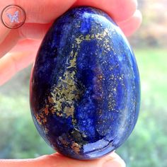 Lapis Lazuli Healing Properties | Lapis Lazuli Meaning | Benefits Of Lapis Lazuli | Metaphysical Properties Of Lapis Lazuli | Charms Of Light - Healing Lapis Lazuli Meaning, Resin Jewlery, Lapis Lazuli Crystal, Lapis Lazuli Jewelry, Egyptian Jewelry, Crystal Magic, Lapis Lazuli Stone, Blue Apatite, Healing Jewelry