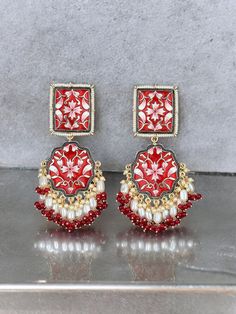 Meenakari Earrings in beautiful colors available Height- 75mm | Width - 58mm Please visit my profile for more jewelry and message me if you have any questions Punjabi Jewelry, Meenakari Earrings, Earrings Kundan, Jewelry Pakistani, Earrings Indian, Bangles Indian, Bollywood Jewelry, Pakistani Jewelry, Kundan Earrings