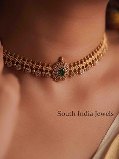 Buy Traditional Choker Necklace Sets Online | Premium Quality | Free Shipping Latest Chokers In Gold, Gold Necklace Choker Designs, Gold Necklace Short Designs, Diamond And Gold Jewellery, Temple Collection Jewellery, Simple Bridal Jewelry Indian, Choker Indian Jewellery, Simple Jewellery For Saree, Traditional Necklace Designs