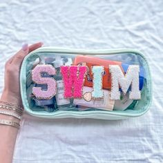 Face and Skin Products Bag Pouch Sun Swim Bag Beach Bikini - Etsy Summer Bag Essentials, Preppy Accessories, Swim Bag, Clear Pouch, Preppy Bags, Preppy Beach, Travel Cases, Swimming Bag, Preppy Summer