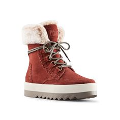 Cougar-Vanetta Waterproof Snow Boot When you're walking through a winter wonderland, it's imperative you bundle up. The Vanetta snow boot is crafted with waterproof materials, a faux fur cuff, and a traction sole to keep you dry, warm, and safe on all your cold weather walks. Click here for Boot Measuring Guide. Cozy Slippers Boots, Shoe Size Chart Kids, Hiker Boots, Waterproof Snow Boots, Koolaburra By Ugg, Snow Boot, Slouched Boots, Slippers Cozy, Trending Sneakers