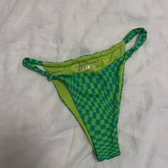 Frankies Bikinis Green Bottoms In Morrison Print. Never Worn! I Bought The Bottoms Alone And Never Found A Top To Match. Fits More Like A Small. Trendy Green Bottoms For Beach Party, Trendy Green Swimwear For Sunbathing, Green Tie-side Bottoms For Beach Party, Green Triangle Top Casual Tankini, Green Triangle Top Tankini Casual Style, Casual Green Triangle Top Tankini, Casual Green Tankini With Triangle Top, Trendy Green Triangle Top Swimwear, Trendy Green Tie-side Bottoms