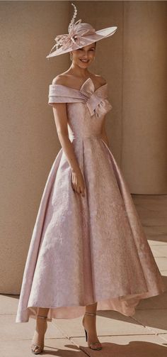 Mother Of Bride Outfits, Chique Outfits, فستان سهرة, Bride Clothes, Moda Vintage, Looks Chic, Groom Dress, Club Dresses, Mother Of The Bride Dresses