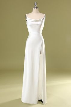 Perhaps you are going to prom, or a very nice high end Christmas party and want to make an impression, this white long dress is up to the challenge! Featuring spaghetti straps and a fun square neckline to put the focus in your bust area while still remaining demure and dainty the bodice of the dress then goes on to a cinched waist to minimize it and show off your figure while the long skirt covers your legs and feet as the slit shows a bit of skin for a fun touch of sexyness. Size Chart +Details Burgundy Long Dress, White Prom Dress Long, Vestidos Pin Up, Wedding Fits, Backless Bridesmaid Dress, Bohemian Lace Dress, Floor Length Wedding Dress, Short Summer Dresses, Fish Tail