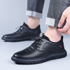 Category:Casual Shoes,Sneakers; Upper Materials:Faux Leather; Season:Fall,Spring; Gender:Men's; Toe Shape:Round Toe; Style:Business,Casual; Outsole Materials:Rubber; Occasion:Office  Career,Daily; Closure Type:Elastic Band; Function:Wear Resistance,Slip Resistant,Breathable,Comfortable; Pattern:Solid Colored; Listing Date:07/19/2023; 2023 Trends:Comfort Shoes; Foot Length:; Foot Width:; SizeChart1_ID:2:184042; Size chart date source:Provided by Supplier. Black Round Toe Oxford Shoes, Synthetic Oxfords For Business In Fall, Low-top Oxfords For Business In Spring, Spring Low-top Oxfords For Business, Casual Business Oxfords, Spring Business Low-top Oxfords, Business Low-top Lace-up Shoes For Fall, Business Fall Low-top Lace-up Shoes, Business Lace-up Low-top Shoes For Fall