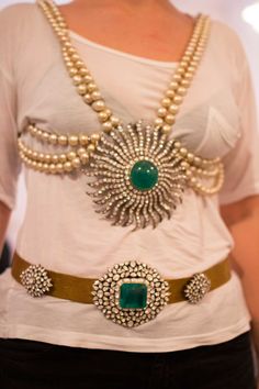 Munnu's Pearl, Emerald and Diamond Matching Belt and Necklace, Gem Palace, Jaipur, India, jewelry Kundan Vaddanam Designs, Diamond Oddiyanam, Diamond Vaddanam, Uncut Jewellery, Gold Vaddanam, Saree Belt, Gem Palace, Vaddanam Designs, Round Diamond Earrings