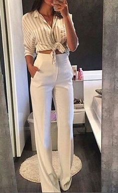 #High Waisted Pants Top High Waisted Pants White Pants Outfit, Work Outfit Office, Mode Tips, Mode Inspo, Work Outfits Women, Looks Style