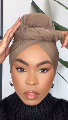 Alopecia Hair Growth, Relaxed Hairstyles, Fashion Assistant, Short Relaxed Hairstyles, African Hair Wrap, Scarf Wraps, Headwrap Tutorial, Beautiful Black Hair