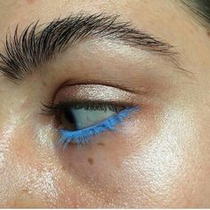 Blue Undereye, Maquillage On Fleek, Eye Makeup Art, Blue Makeup, Makeup Pictures, Editorial Makeup, Pretty Makeup, Artistry Makeup, Cute Makeup