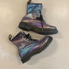 Nwt Dr. Marten Rainbow 1460 Combat Boots Us 6 L Super Cute !!! Great Shoe Only Wore A Few Times , Mild Wear Pictured Blue Dr Martens Boots, Dr Martens Shoes, Martens Shoes, Doc Martens, Winter Rain, Dr. Martens, Rain Boots, Combat Boots, Super Cute