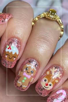 cute pink christmas nails Gingerbread Nail Art Designs, Manger Scene Nail Art, Nails Holiday Christmas, Cute Pink Christmas Nails, Pink Grinch Nails, Kids Christmas Nails Easy, Pink And Green Christmas Nails