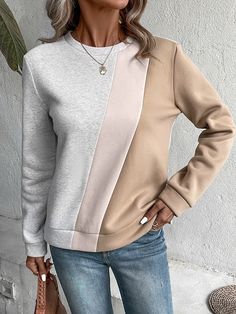 Casual Clothes For Women, Minimal Shirt Design, Designer Sweatshirts, Relaxed Outfit, Women Sweatshirts, Fashionista Clothes, Sweatshirts Pattern, Casual Clothes, Fashion Design Clothes