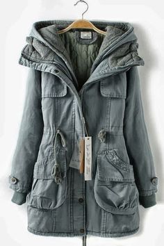 Love the thickness of this anorak jacket. Winter Mode, Skagen, Vogue Fashion, Looks Style, Mode Inspiration, Mode Outfits, Casual Jacket, Street Styles, Pita