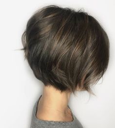 Medium Bob Haircut, Stacked Bob, Bob Haircut With Bangs, Bob Hairstyles For Fine Hair, Long Bob Hairstyles, Hair Haircut, Trending Hairstyles, Bob Haircuts