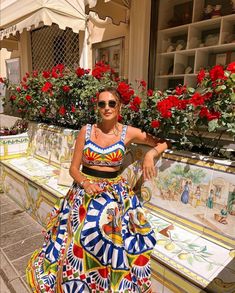 Wedding Pool Party, Italian Theme, Giovanna Battaglia, Dolce E Gabbana, Amalfi, Floral Print Dress, Dress Skirt, Fashion Beauty