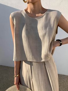 Details Composition: 30% Linen, 70% Viscose Design: Plain Style: Casual Thickness: Regular Material: Linen Blend Occasion: Leisure, Home, Vacation Size & Fit Stretch: Non-stretch Fit Type: Shift Cm Inch Size Top Length Hips Bottom Length Inseam Waist Bust Shoulder XS 48.5 91 105.5 73.5 65 97 41 S 49.5 95 106.5 74 69 101 42 M 50.5 99 107.5 74.5 73 105 43 L 51.5 105 108.5 74.5 79 111 44.5 XL 52.5 111 109.5 75 85 117 46 XS 19.1 35.8 41.5 28.9 25.6 38.2 16.1 S 19.5 37.4 41.9 29.1 27.2 39.8 16.5 M 19 Mid Waist Pants, Linen Fashion, Linen Suits, Mode Casual, Pantalon Large, Suit Pants, Short Jacket, Two Piece Outfit, High Waisted Pants