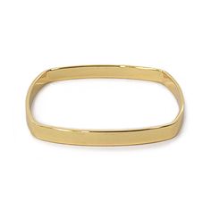 Our medium square bangle is modern and minimal. A versatile bangle to wear alone or stacked. Handcrafted in NYC Choose from 14k gold, rose gold, rhodium, or gunmetal Fits like a 2 1/2" diameter bangle (medium size) 1/4" | 6.4mm wide Brass with nickel free electroplating Clear protective finish prevents premature wear and tarnish Comes in a signature pouch with box Remove electroplated jewelry when bathing, showering or swimming. Avoid direct contact with perfume, lotions or other chemicals. Wipe Square Bangles, Silver Anklets Designs, Jewel Design, Jewelry Bangles, Gold Bangles For Women, Gold Bangle Set, Anklet Designs, Modern Gold Jewelry, Bangles Gold