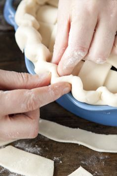 Pie Dough Recipe, Bread Puddings, Paula Deen Recipes, Pie Pops, Scratch Recipes, Perfect Pie Crust, Boxed Cake, Pastry Pie, Dessert Pizza