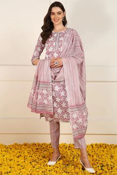 Pink Cotton Floral Print Straight Shape Suit Set with Dupatta Pink Kurta, Palazzo Suit, Printed Dupatta, Cotton Dupatta, Churidar, Suit Set, Fabric Shop, Cotton Pants, Formal Wedding