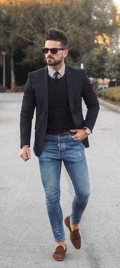 Styles Man, Outfits Guide, Business Casual Attire For Men, Casual Pieces, Smart Casual Men, Jeans Brown, Hipster Man, Mens Fashion Blog