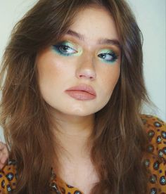 70s Eyeshadow Looks, 70s Makeup Blue Eyes, Disco Makeup Hooded Eyes, 70s Boho Makeup, Blue 70s Makeup, 70s Eye Makeup Disco, Hippie Costume Makeup, Disco Makeup Look, Disco Inspired Makeup