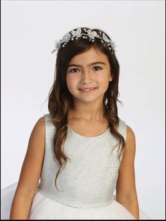 Flower Girl Headbands Crystal Pearl Flower Crown Wreath/Headband. Perfect for Communion! Beauty Style and Comfort! Crystal Flower Crown, First Communion Hairstyles, Communion Headpiece, Crown Wreath, Communion Hairstyles, First Communion Veils, Communion Veils, Headband Crystal, Leaf Headpiece