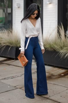 Fashion Pieces Every Petite Woman Should Have on Rotation via @PureWow Chique Outfits, Outfit Jeans, Business Outfit, Petite Women, Petite Outfits, Petite Fashion, Looks Style