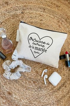 Projet Cricut, Bridal Survival Kit, Bachelorette Party Accessories, Personalized Bachelorette, Wedding Bags, Wedding Handkerchief, Party Bachelorette, Wedding Bag