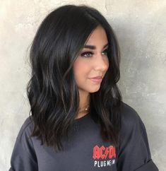 Classy Hair, Dark Ombre, Dunner Wordend Haar, Lob Haircut, Penteado Cabelo Curto, Long Black Hair, Medium Hair Cuts, Looks Chic, Medium Length Hair Cuts