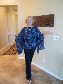 Lucky Sew and Sew: Silk chiffon blouse poncho....inspired by RTW Mode Kimono, Poncho Pattern, Couture Mode, Clothes Ideas, Fashion Fabric