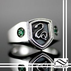 House Signet Ring the Snake Sterling Silver - Etsy Slytherin Rings, Slytherin Ring, Harry Potter Merchandise, Signet Rings, Earth Art, Silver Signet Ring, Dream Gift, Diy Rings, Snake Ring