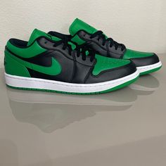 Lucky Green Outfit, Air Jordan 1 Low Black, Jordan 1 Low Green, Air Jordan Low, Nike Shoes Air, Jordan Low, Low Top Jordans, Lucky Green, Shoes Air