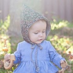 This little pixie hat is a modern yet classic design that will look great for years.  A sweet and an easy afternoon project for a beginner sewer, all you need is a sewing machine - no fancy tools required!\r\n\r\n{ F e a t u r e s }\r\n* Beautiful step-by Baby Hat Sewing Pattern, Easy Baby Blanket, Hat Patterns To Sew, Pixie Hat, Kids Clothing Brands, Fabric Purses, Age 10, Sewing Pattern Sizes, Love Sewing