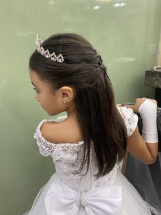 Kids Hairstyles For Wedding, Homecoming Hairstyles For Medium Length, Homecoming Hair Down, Penteado Cabelo Curto, Hair St, Short Hair Styles Easy, Crown Hairstyles, Dresses Kids Girl, Homecoming Hairstyles