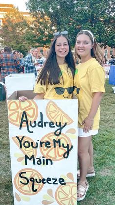 Lemon Big Little Reveal, Big Little Reveal Themes Sorority, Sorority Themes, Main Squeeze