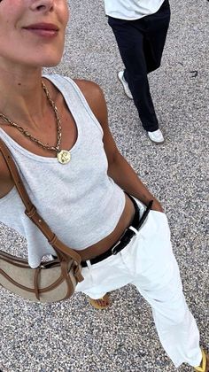 Cute Girl European Summer Outfits, Neue Outfits, Stockholm Fashion, Aesthetic Outfit, European Summer, Mode Vintage, Looks Style, Mode Inspiration, Casual Summer Outfits