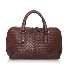 Bottega Veneta is an Italian design house known for supreme quality and hand-woven leather goods. With the famous 'intrecciato' weave, they portray a clean and classic style that is always recognizable, but never overtly branded.Delivery 5-8 or 10-15 working days Please note that during high season and Sale period, delivery times may be affected We accept payment with a Credit card, Debit card, or PayPal.Note: Our Items are totally New High quality Brand Inspired Refurbished. Please make sure you are well aware of it before buying any of the Item. T&C's Apply in case of refunds.Please send us message on below chat to confirm availability. We will send the Refurbished Model in case you place an order with us. Enjoy Shopping. Always Send Us message to confirm availability before buying, In c Bottega Veneta Intrecciato, Handbag Wallet, Wallet Accessories, Design House, Leather Goods, Handbag Backpack, Leather Handbag, Italian Design, Bottega Veneta