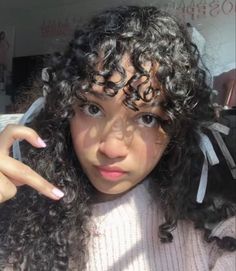 Hairstyles Kawaii, Cabello Afro Natural, 3c Hair, Kawaii Hairstyles, Beautiful Curly Hair, Ribbon Hairstyle