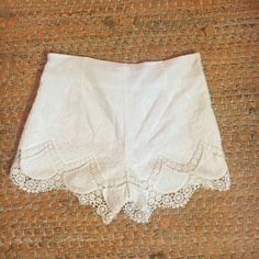 Never Worn Crochet Shorts Summer Lace Shorts With Lace Trim, Chic Lace Shorts With Lace Trim, Fitted Lace Shorts For Vacation, Fitted Shorts With Crochet Trim, Fitted Bottoms With Crochet Trim, Fitted Short Bottoms With Crochet Trim, Fitted Crochet Trim Shorts, Fitted Lace Shorts For Summer, Chic Lace Trim Short Bottoms