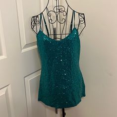 New Without Tags. No Shelf Bra Straps Are Adjustable. Longer Length Than These “Modern” Crop Tops Express Is Selling Now. Very Stretchy Very Sparkly & Glamorous! 18” Bust 16” Waist 25” Length Holiday Glam, Tank Top Blouse, Tank Top Camisole, Bra Straps, Shelf Bra, Long Length, Beautiful Outfits, Sequin, Top Blouse