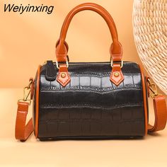 Shipping: Worldwide Express Shipping AvailableDelivery time: 🚚7-15Days Fast ShippingReturns: Fast refund,💯100% Money Back Guarantee.Brand Name: badimanHandbags Type: Shoulder BagsTypes of bags: Shoulder & Crossbody BagsMain Material: Genuine LeatherGenuine Leather Type: Cow LeatherLining Material: CottonShape: Casual TotePlace Of Origin: HE BEI ProvincePlace Of Origin: HE BEI ProvinceOrigin: Mainland ChinaCN: HebeiHardness: SOFTPattern Type: SolidInterior: Cell Phone PocketInterior: Interior Z Bags Luxury, Small Women, Leather Handbags Women, Genuine Leather Handbag, Women's Bag, Bag Vintage, Shoulder Messenger Bag, Messenger Bags, Leather Handbag