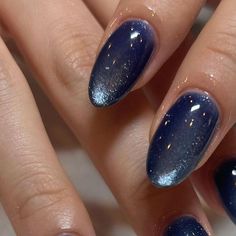 Clear Glitter Nails, Elegant Touch Nails, Simple Gel Nails, Blue Nail Polish, Blue Nail, Cat Eye Nails