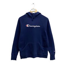 CODE : p/646 Vintage 00s Champion Script Logo Navy Hoodie Women Size Medium Champion Crewneck Champion Sweater Pullover Reverse Weave Print Logo Jumper Size on Tag : M Details Measurement  Arm Pit to Arm Pit : 21"inches Back Collar to Hem : 25.5"inches Condition :  Great Vintage Condition(used clothing.❌NO HOLES AND NO STAIN❌.Please refer pictures detail.‼️ 📮 SHIPING > WE ARE USING DHL EXPRESS SHIPING ITS TAKE 3-5 ARRIVE.PLEASE DROP YOUR PHONE NUMBER AFTER PURCHASE.📮 Moma Champion Hoodie, Champion Sweater, Champion Pullover, Champion Crewneck, Navy Hoodie, Hoodie Women, Script Logo, Sweater Pullover, Used Clothing