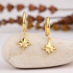 💖14 K Gold Star Earrings, Dangle Star Hoops, Celestial Jewelry, Elegant Star Charm Earrings, 925 Silver Hoop Star Earrings, Women's Fashion Jewelry💖 ⭐️ Do you want an unforgettable gift for your grandchildren, nephews, girlfriend, spouse or people you care about? Then just choose the our earring, necklace that they will love, and we will design on the gift box in the best way for you and turn your necklace or rings into an eternal memory! Elevate your elegance with these stunning gold star ear Star Earrings Dangle, Gold Star Earrings, Silver Star Earrings, Jewelry Elegant, Dangle Hoop Earrings, Solid Gold Earrings, Celestial Jewelry, Gold Star, Stylish Gifts